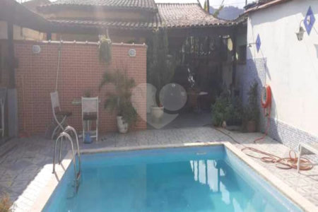 Casa à venda com 1 suíte em Campo Grande, Rio de Janeiro, RJ