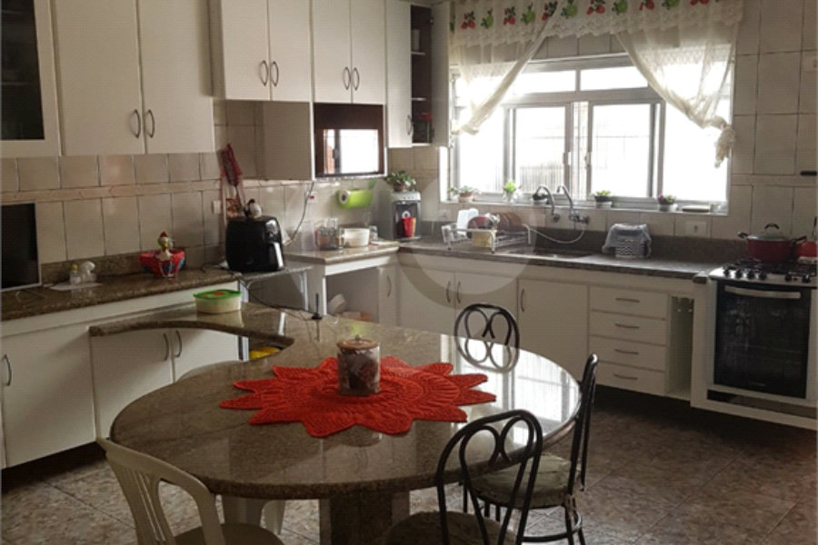Casa à venda com 3 quartos em Vila Guilherme, São Paulo, SP