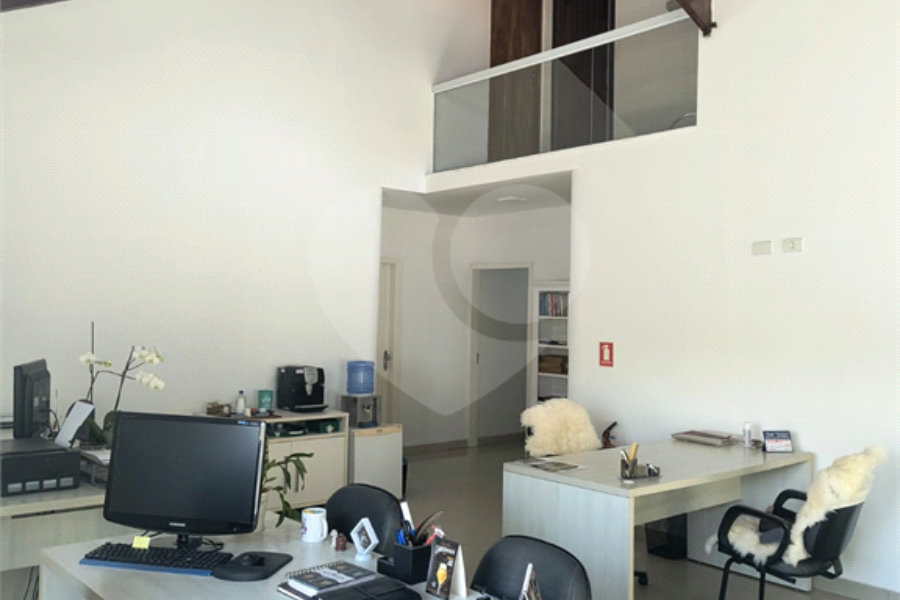 Prédio à venda em Roseira, Mairiporã, SP