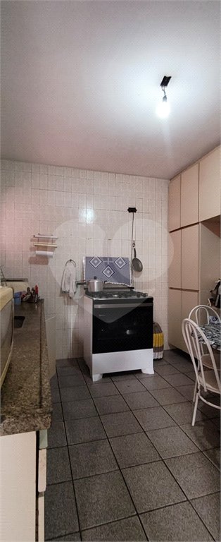 Sobrado à venda com 5 quartos, sendo 2 suítes, em Vila Trujillo, Sorocaba, SP