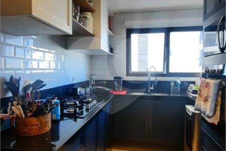 Apartamento à venda com 4 quartos, sendo 2 suítes, em Morumbi, São Paulo, SP