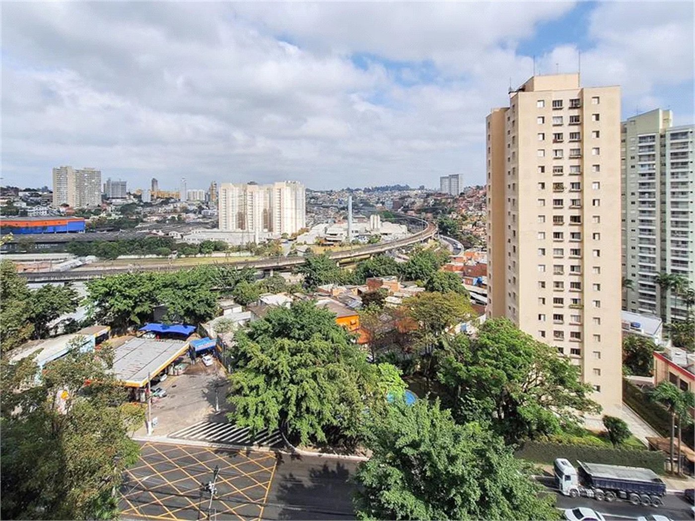 Apartamento à venda com 2 suítes em Vila Andrade, São Paulo, SP