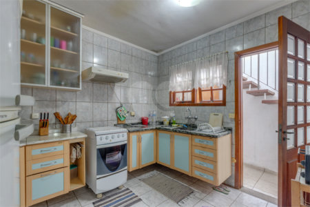 Sobrado à venda com 2 quartos em Chácara Monte Alegre, São Paulo, SP