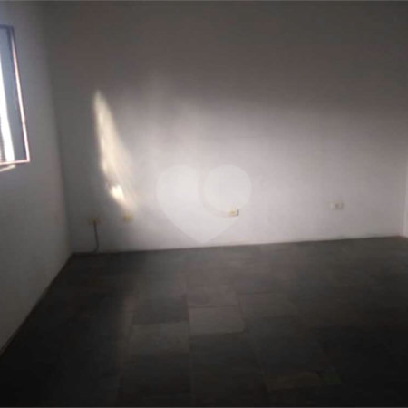 Sobrado à venda com 3 quartos, sendo 1 suíte, em Jardim Santa Luiza, Sorocaba, SP
