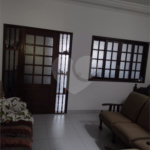 Casa à venda com 4 quartos, sendo 1 suíte,  em Jardim Cacique, Suzano, SP