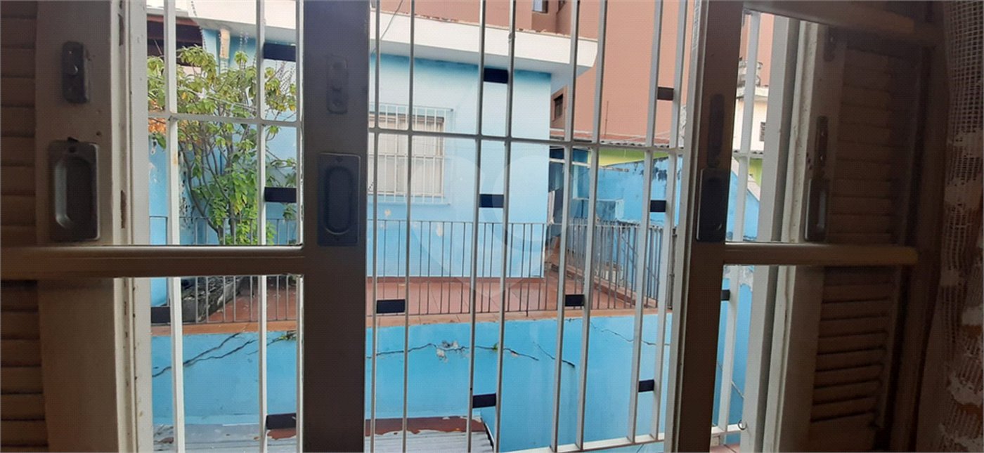 Sobrado à venda com 4 quartos em Santana, São Paulo, SP
