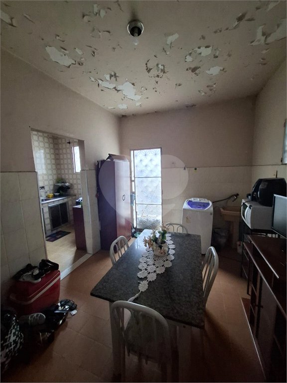 Casa à venda com 2 quartos, sendo 1 suíte, no condomínio Itatitara 999, Rio de Janeiro - RJ