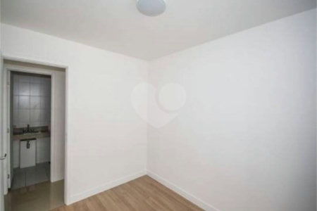 Apartamento à venda com 2 quartos, sendo 1 suíte,  em Camorim, Rio de Janeiro, RJ