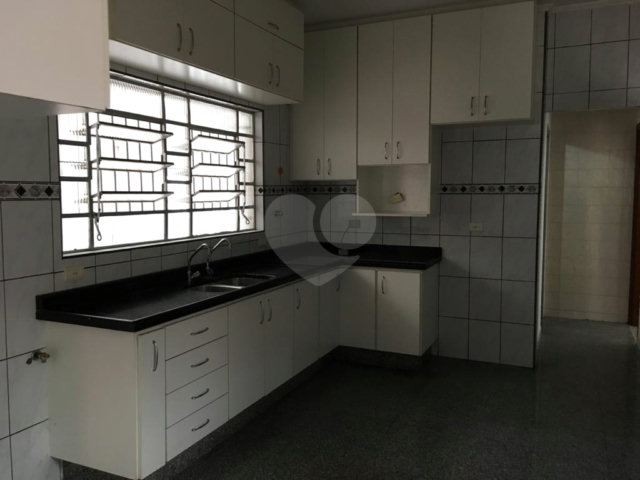 Casa Térrea à venda ou para alugar com 3 quartos, sendo 1 suíte,  em Santana, São Paulo, SP