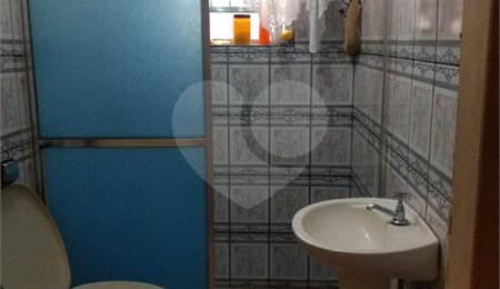 Sobrado à venda com 3 quartos em Jardim Acácio, Guarulhos, SP