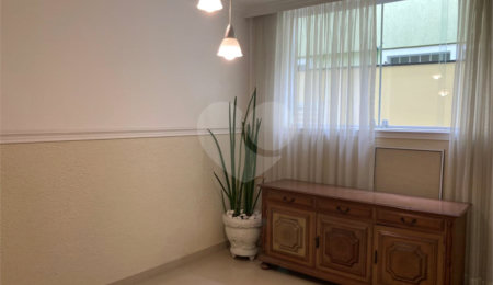 Casa para alugar com 3 quartos, sendo 1 suíte,  em Santo Amaro, São Paulo, SP