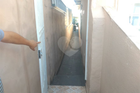 Casa Térrea à venda com 2 quartos em Vila Santa Edwiges, São Paulo, SP