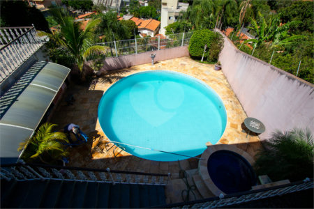 Casa à venda ou para alugar com 4 quartos, sendo 1 suíte, no Centro, São Roque, SP