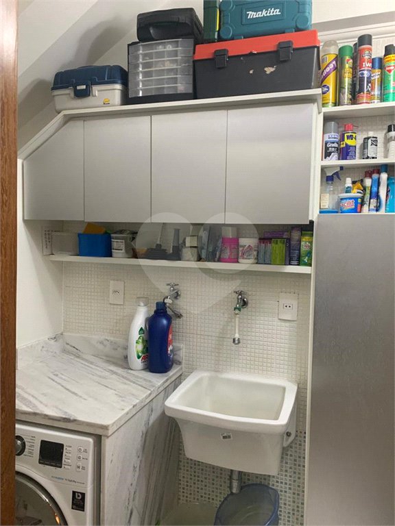 Casa à venda com 3 quartos, sendo 1 suíte, no condomínio Greenland, São Paulo - SP