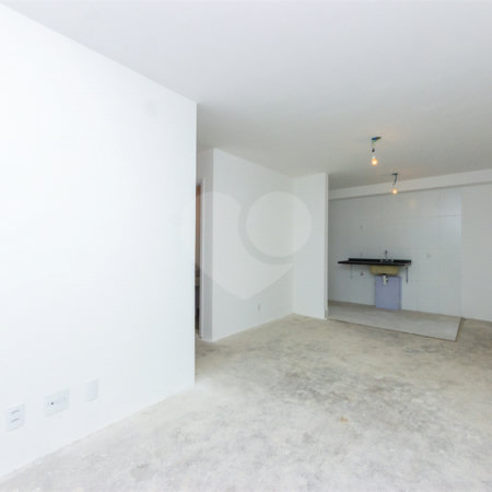 Apartamento à venda com 3 quartos, sendo 1 suíte, em Santo Amaro, São Paulo, SP