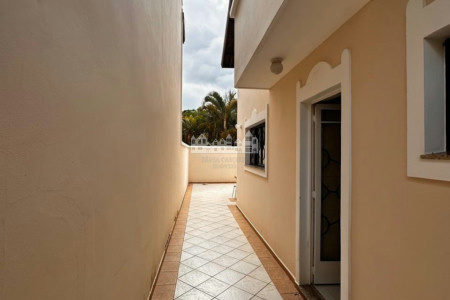 Casa para alugar com 3 suítes em Vila Santista, Atibaia, SP