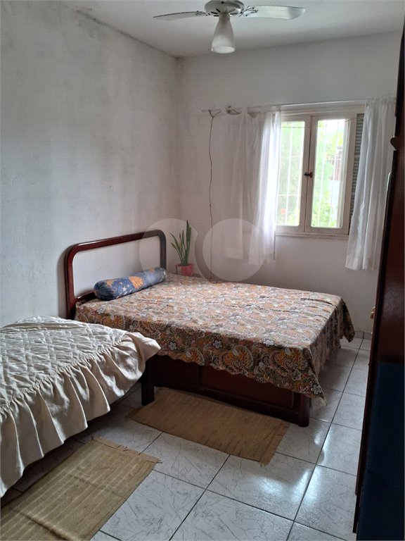 Casa Térrea à venda com 2 quartos em Balneário Itaoca, Mongaguá, SP