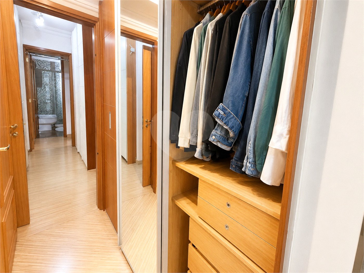 Apartamento à venda com 4 quartos, sendo 3 suítes, em Perdizes, São Paulo, SP