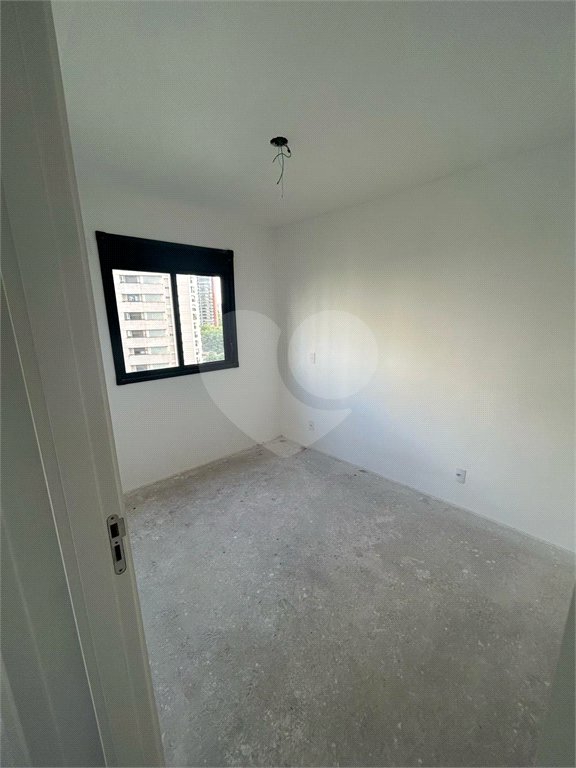 Apartamento à venda com 2 quartos em Vila Suzana, São Paulo, SP