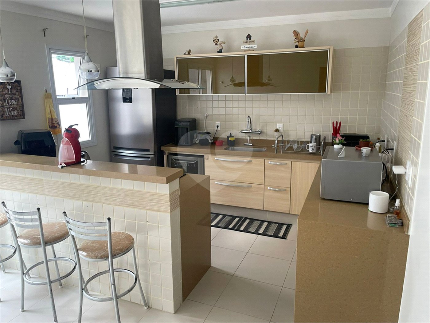 Casa à venda com 3 quartos, sendo 1 suíte, no condomínio Quinta da Boa Vista, Jundiaí - SP