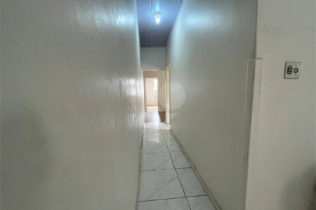 Casa à venda com 2 quartos no Centro, Itapetininga, SP
