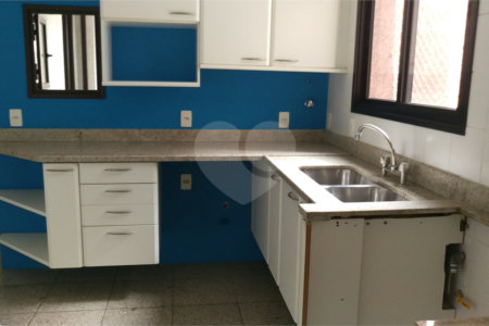 Apartamento à venda com 4 suítes em Vila Suzana, São Paulo, SP