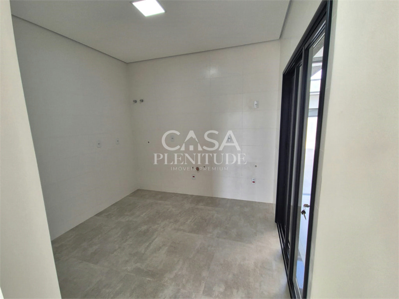 Casa em condomínio à venda com 3 suítes em Wanel Ville, Sorocaba, SP