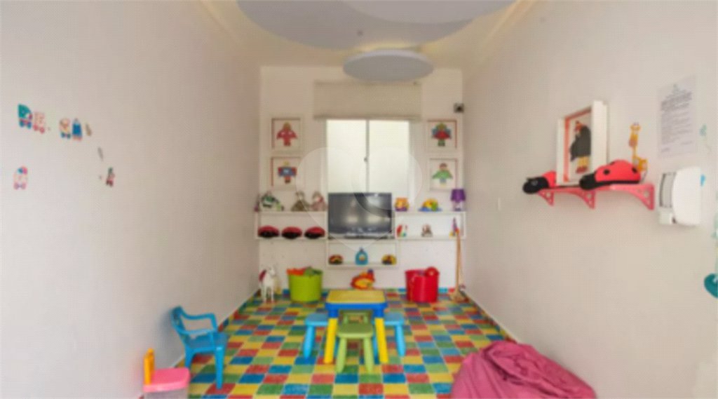 Apartamento à venda com 3 quartos em Vila dos Remédios, São Paulo, SP