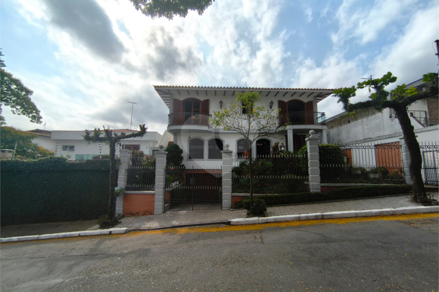 Sobrado para alugar com 4 quartos, sendo 2 suítes, em Jardim França, São Paulo, SP
