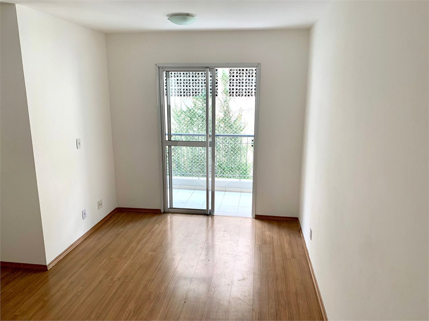 Apartamento à venda com 3 quartos, sendo 1 suíte, em Vila Andrade, São Paulo, SP