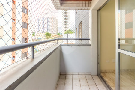 Apartamento à venda com 3 quartos, sendo 1 suíte, em Saúde, São Paulo, SP
