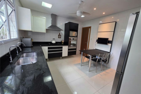 Apartamento Residencial à venda, José Menino, Santos - AP0713.