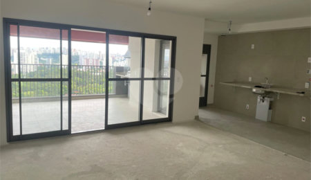 Apartamento à venda com 3 suítes em Alto da Boa Vista, São Paulo, SP
