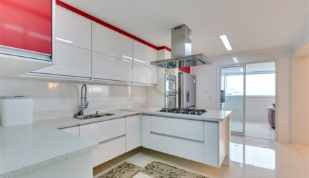 Apartamento à venda com 4 suítes em Vila Sofia, São Paulo, SP