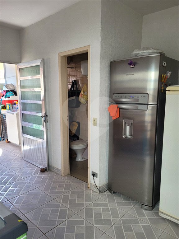 Sobrado à venda com 3 quartos, sendo 1 suíte, em Jardim da Glória, Cotia, SP