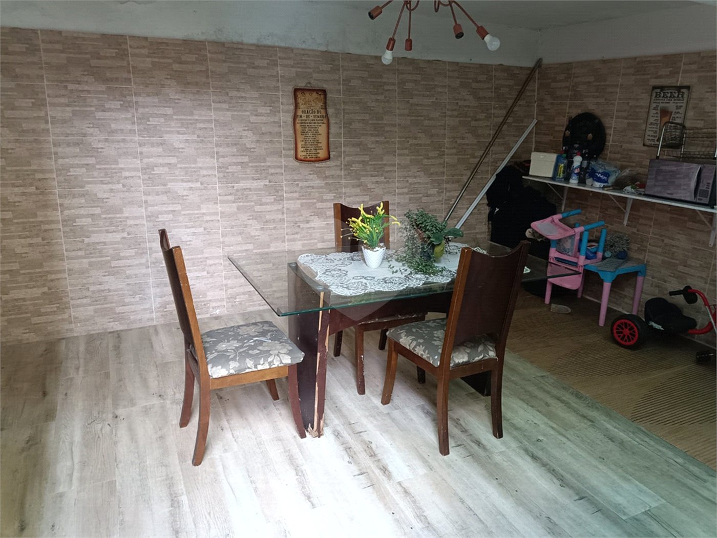 Casa à venda com 3 quartos, sendo 1 suíte, em Vila Dalva, São Paulo, SP