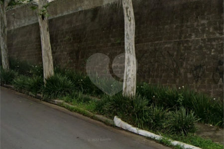 Terreno à venda no condomínio Jd Leonor, São Paulo - SP
