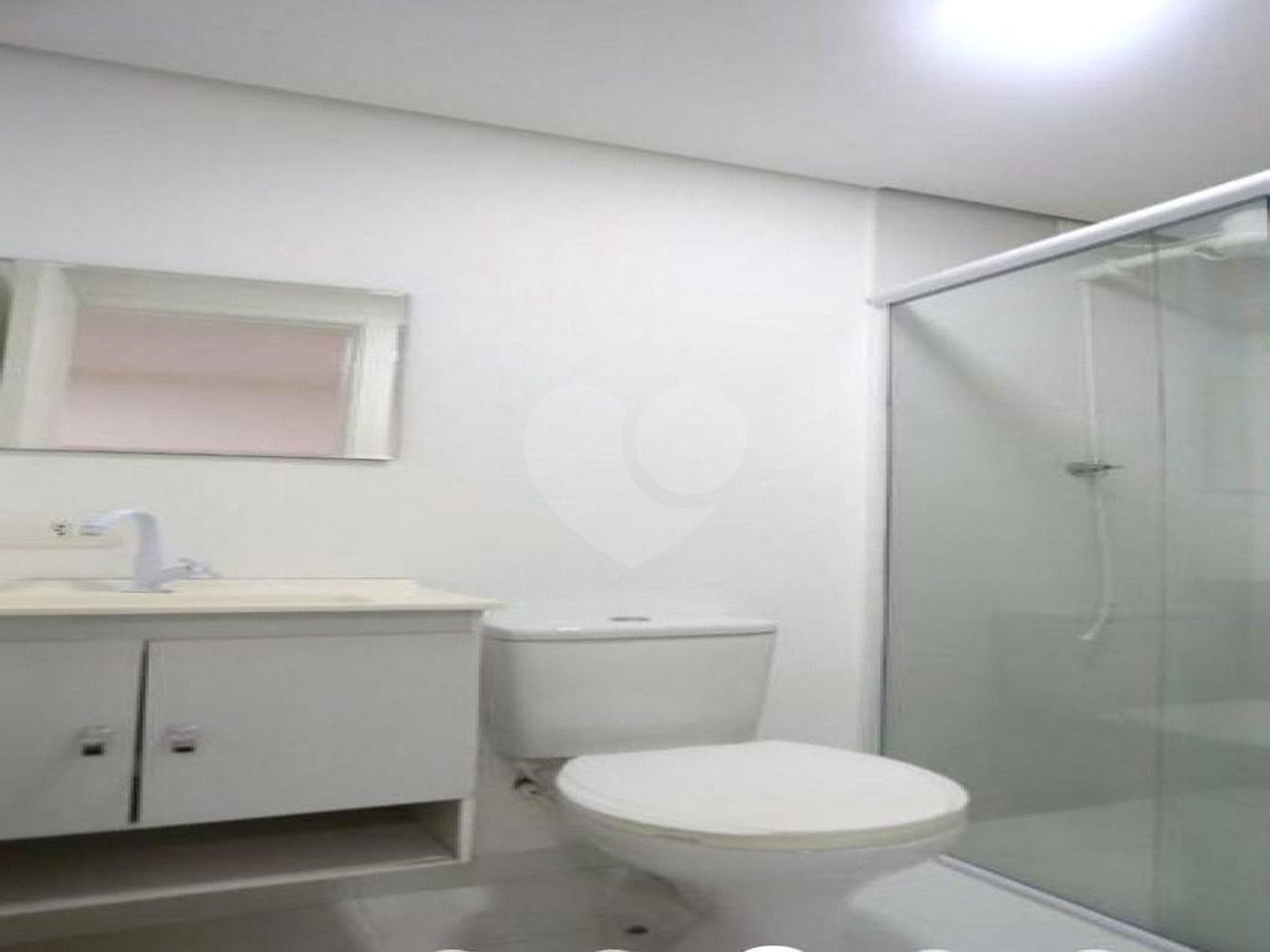 Casa à venda com 3 quartos, sendo 1 suíte,  em Jardim Bonfiglioli, São Paulo, SP