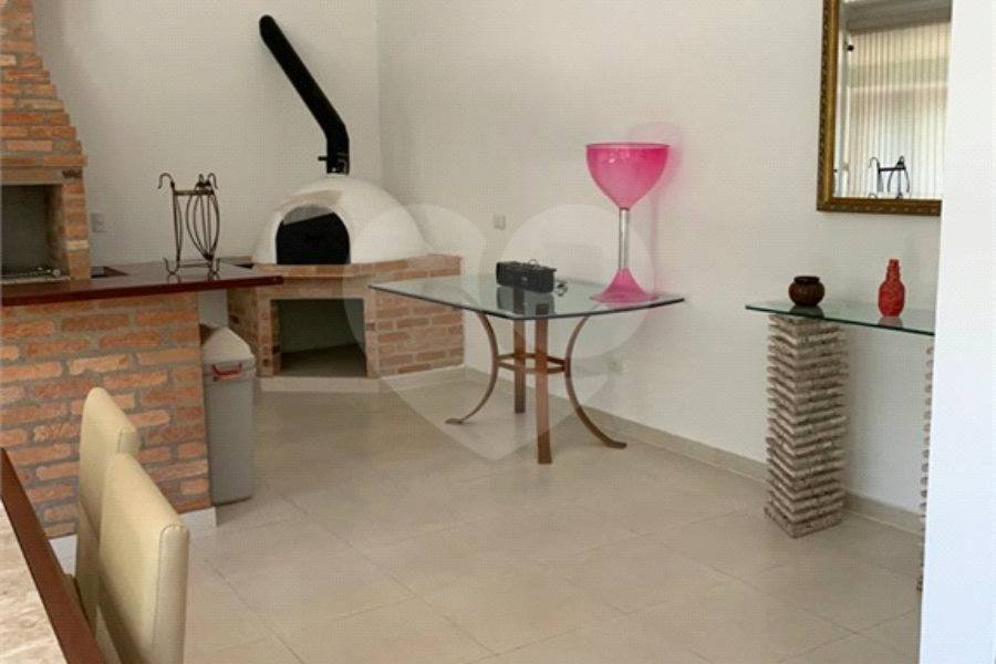 Casa à venda com 3 suítes no condomínio Parque Imperial da Cantareira, Mairiporã - SP