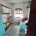 Sobrado à venda com 4 quartos, sendo 1 suíte, em Santo Antônio, Osasco, SP