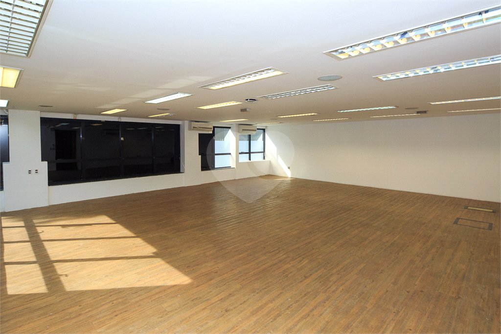 Prédio à venda em Perdizes, São Paulo, SP