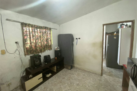 Casa à venda com 2 quartos em Jardim Amélia, Poá, SP