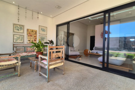 Casa à venda com 5 quartos, sendo 3 suítes, no condomínio Residencial Vale do Lago, Sorocaba - SP