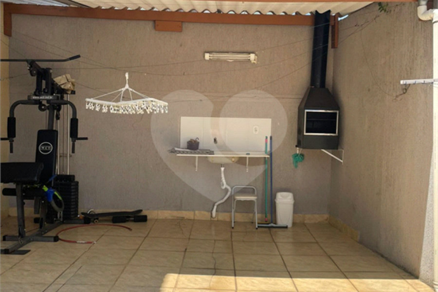 Sobrado à venda com 4 quartos, sendo 1 suíte,  em Horto Florestal, São Paulo, SP
