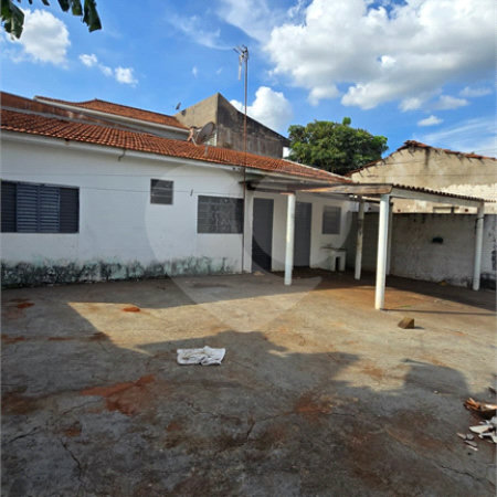 Casa à venda com 2 quartos em Jardim Pinheiros (vila Xavier), Araraquara, SP