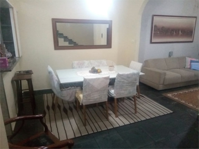Sobrado à venda com 2 quartos em Santana, São Paulo, SP