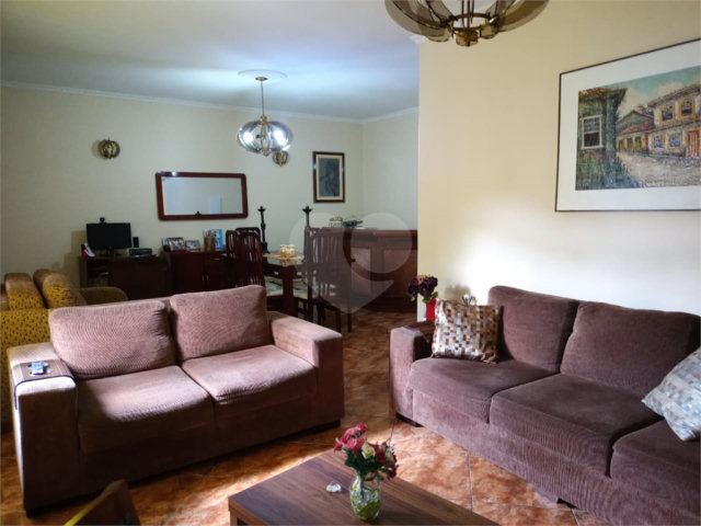 Casa à venda com 5 quartos, sendo 1 suíte,  em Vila Guilherme, São Paulo, SP