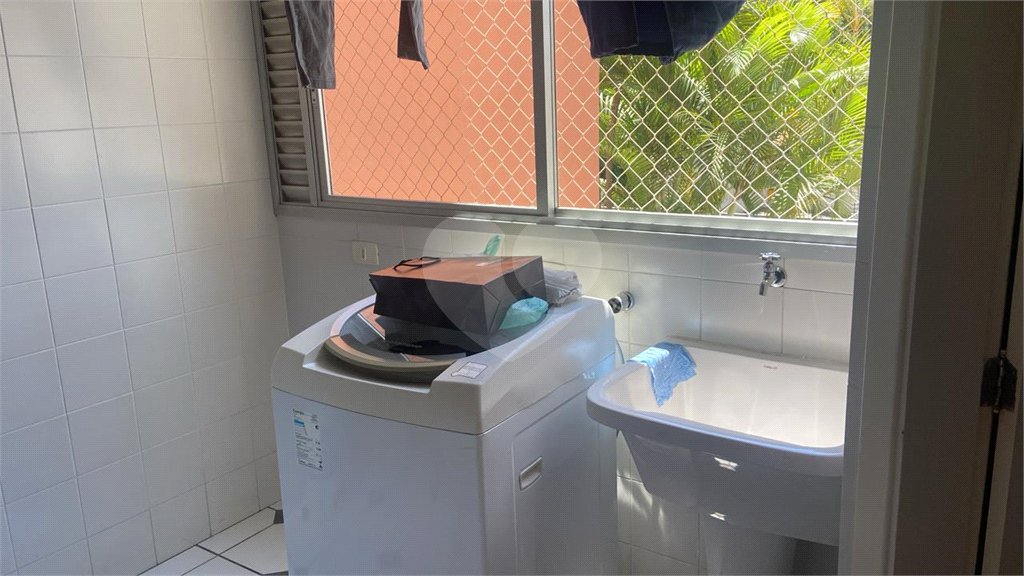Apartamento à venda com 3 quartos, sendo 1 suíte, em Jardim Marajoara, São Paulo, SP