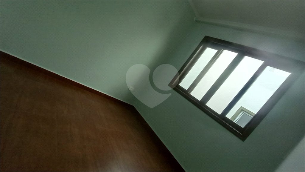 Sobrado à venda com 4 quartos, sendo 2 suítes, em Tremembé, São Paulo, SP
