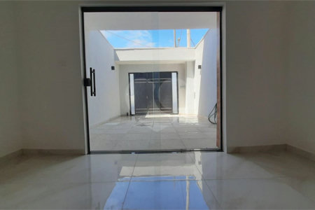 Casa à venda com 2 quartos, sendo 1 suíte, no condomínio Residêncial Villa Vicenzo, Rio de Janeiro - RJ